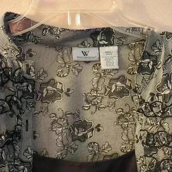 Worthington, small, gray and white - Picture 3 of 4